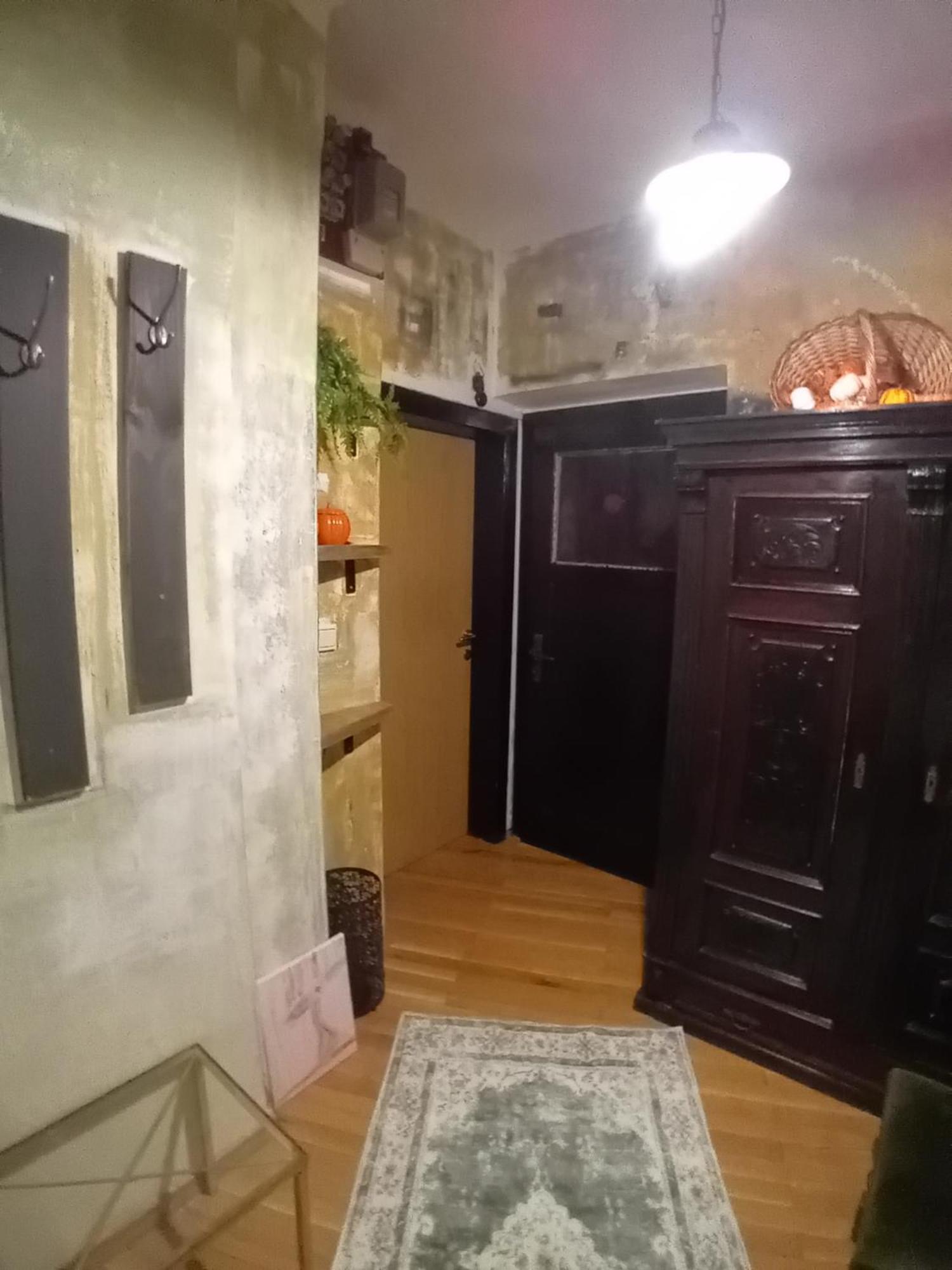 Apartment Baci For 4 Guests Ljubljana Exteriör bild